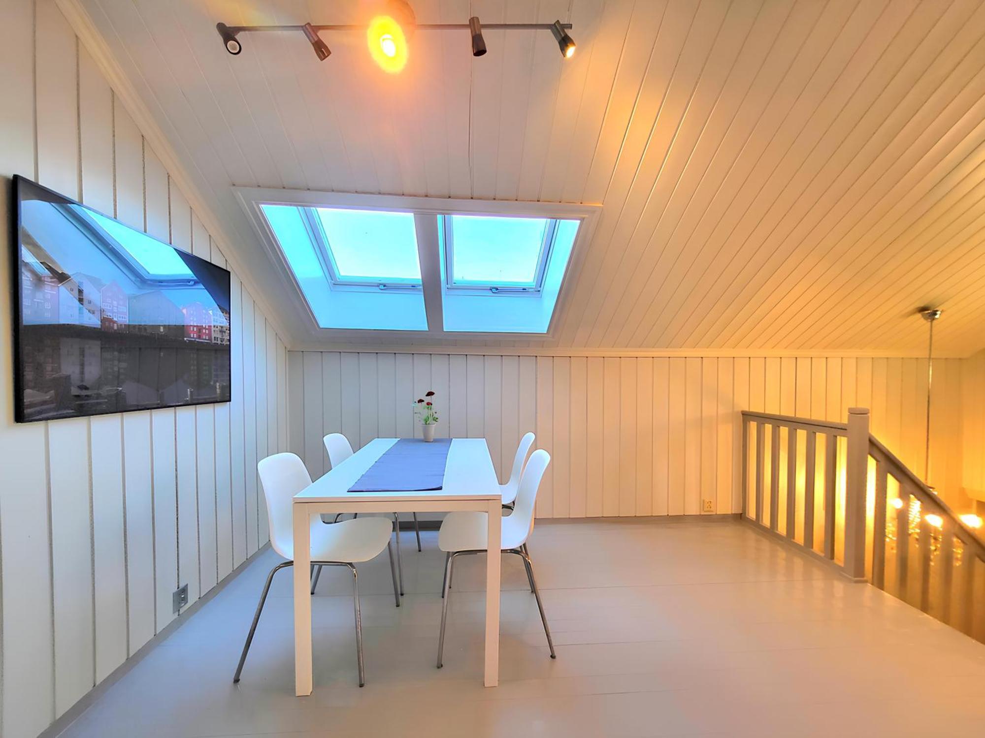 Mercury House, Cathedral View ! Free Parking ! Ferienhaus Trondheim
